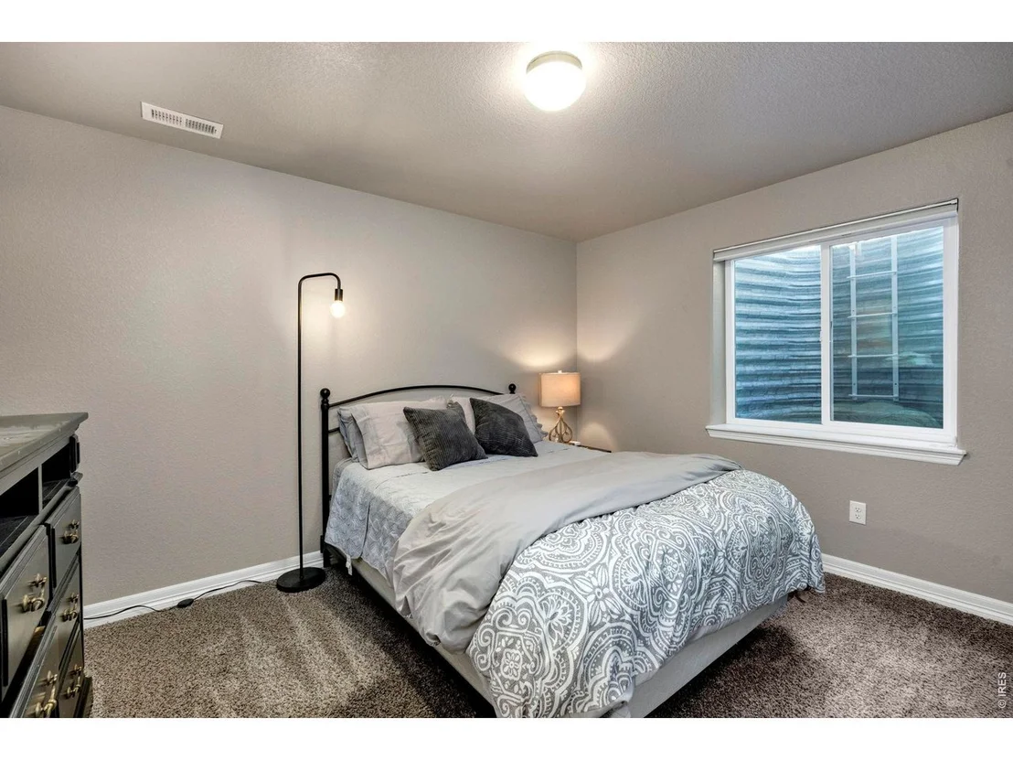 Photo of 5225 Carmon Dr
