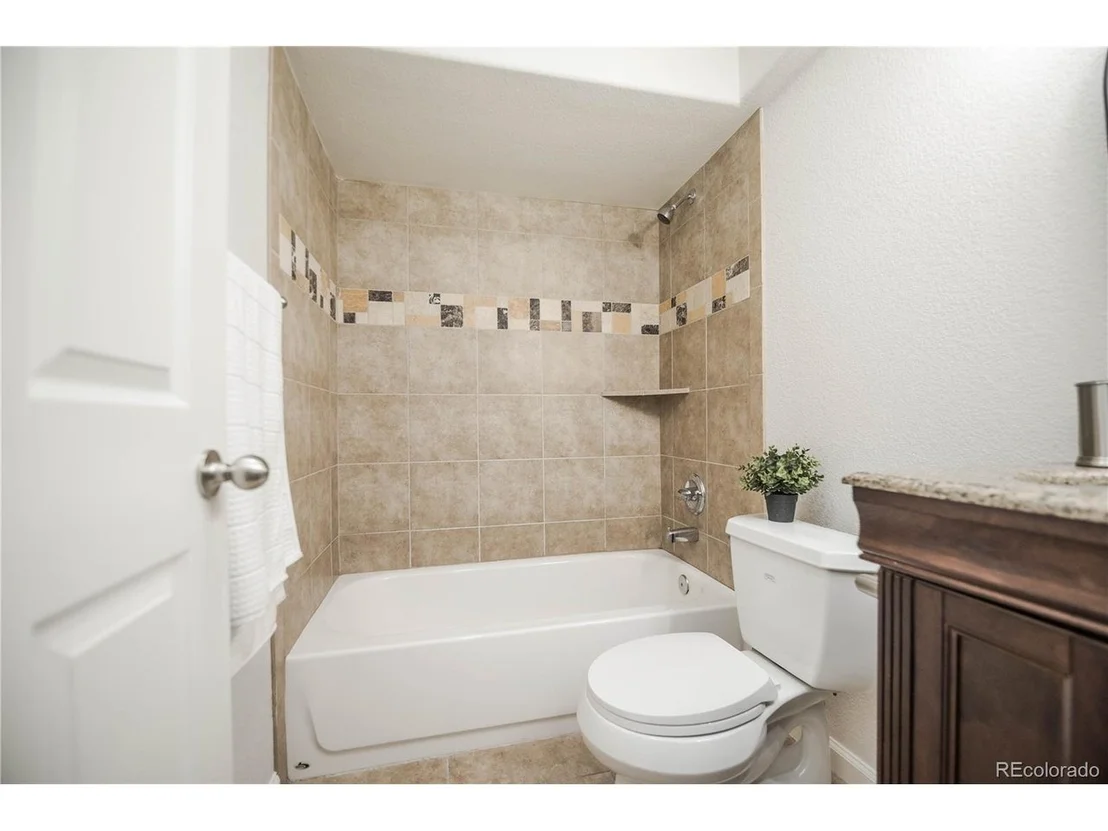 Photo of 5446 W 115th Pl