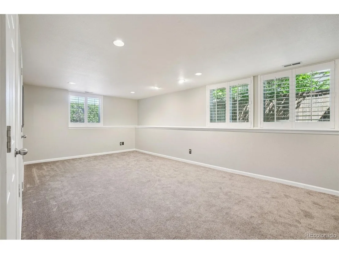 Photo of 7311 Rattlesnake Dr