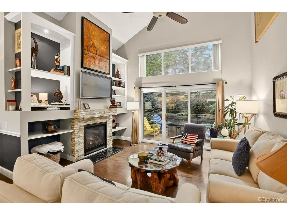 Photo of 8012 W 78th Cir