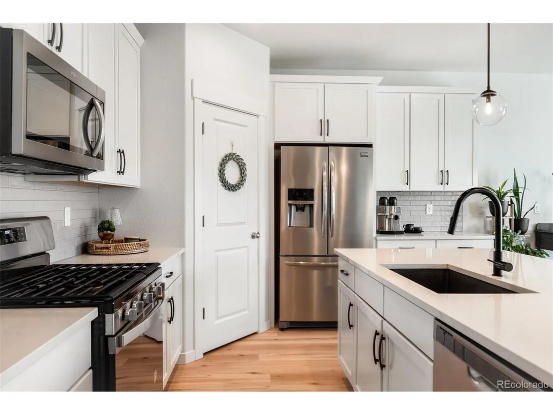 Photo of 353 Mount Rainier St