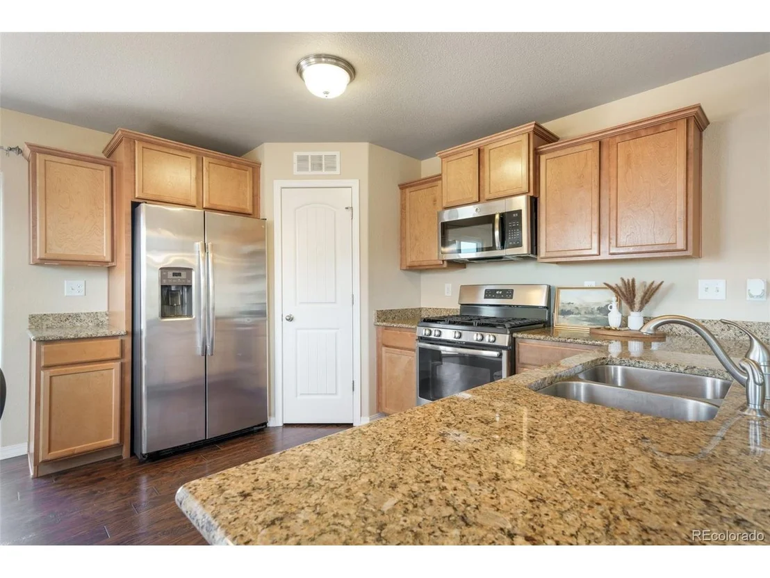 Photo of 7704 Cruzer Hts