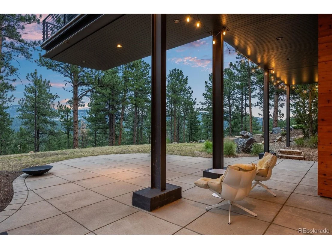 Photo of 2888 Highlands View Rd