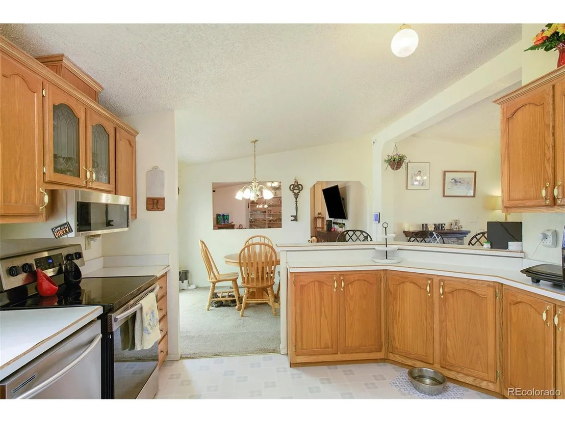 Photo of 350 2nd St