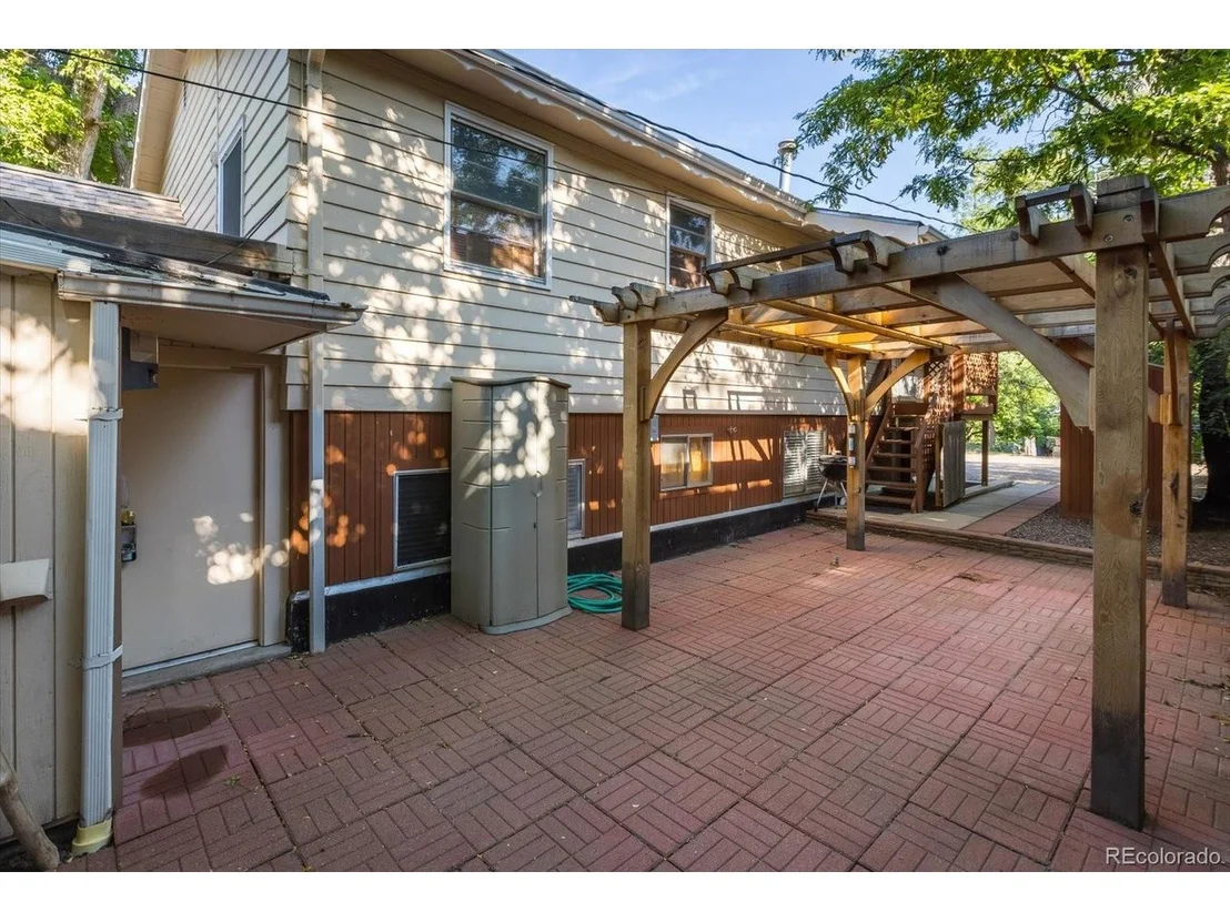 Photo of 825 North St