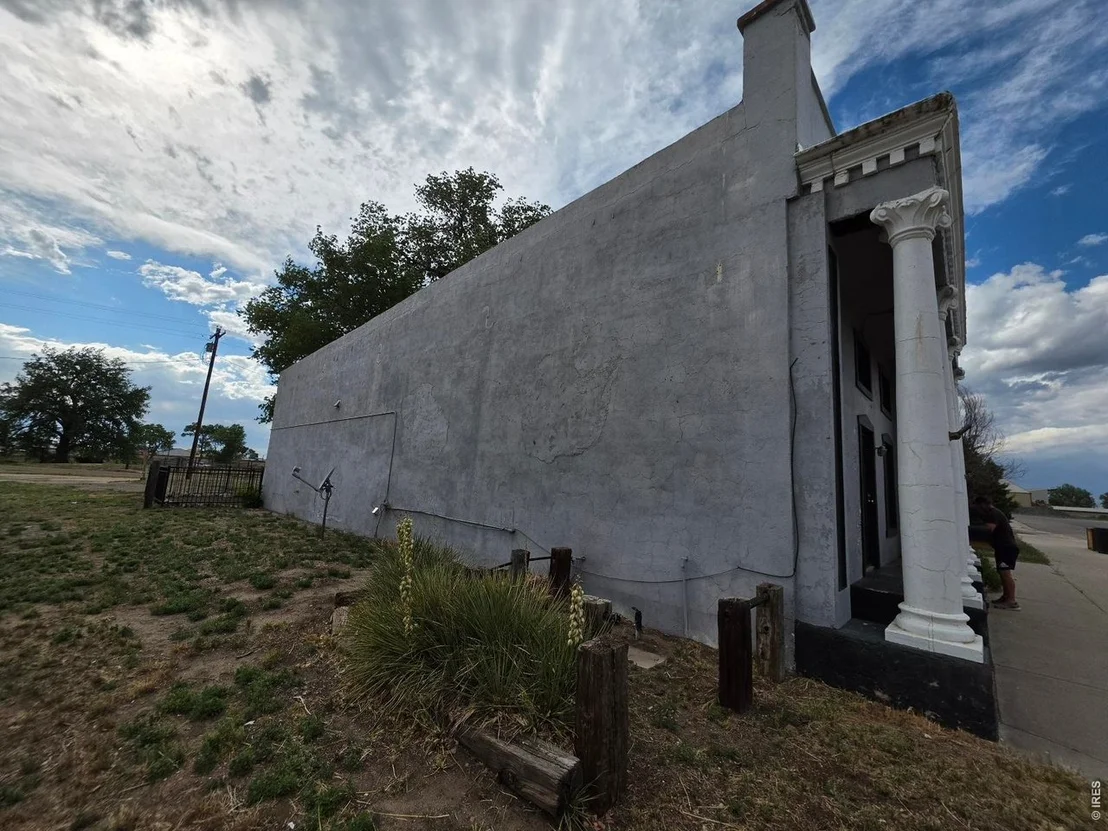 Photo of 213 Main St