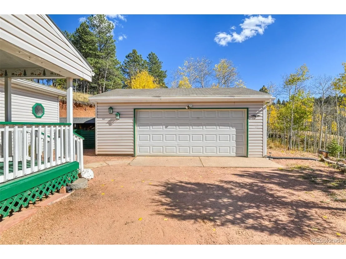 Photo of 1011 W Bison Creek Trl