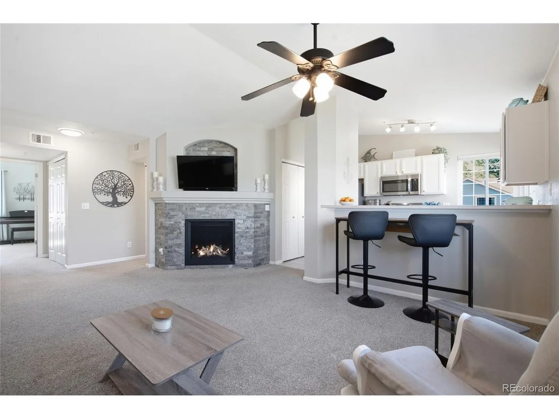 Photo of Unit 5 at 6840 Xavier Cir