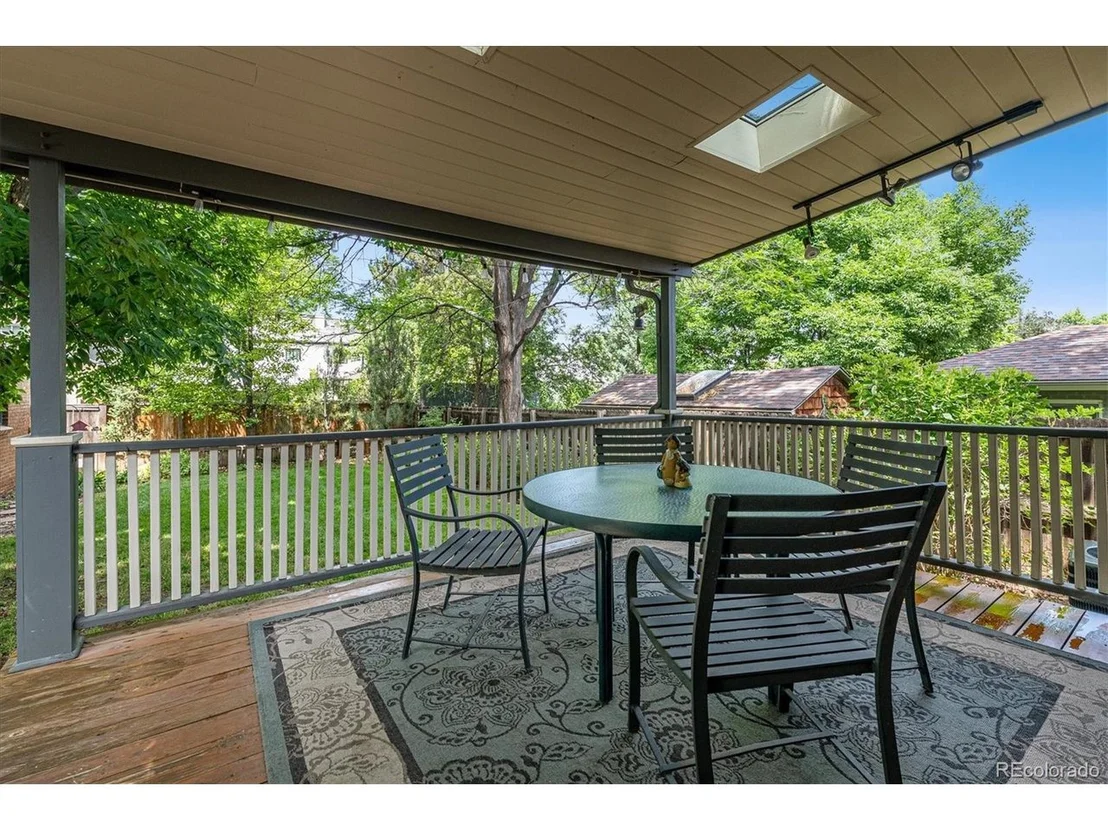 Photo of 651 Elm St