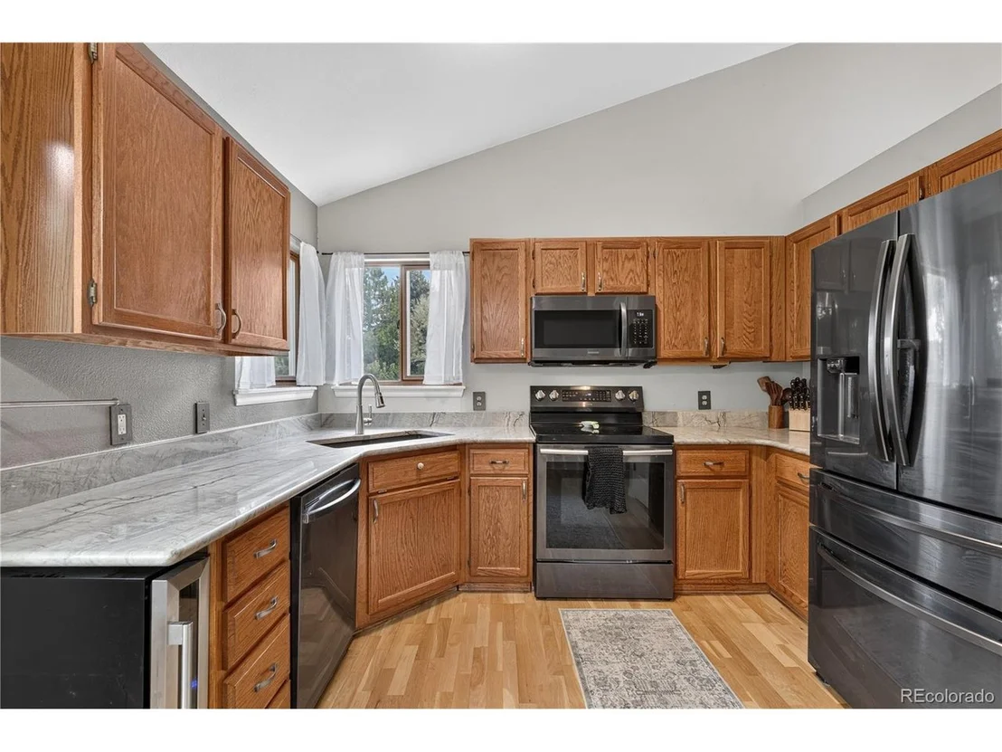 Photo of 7231 Palisade Dr