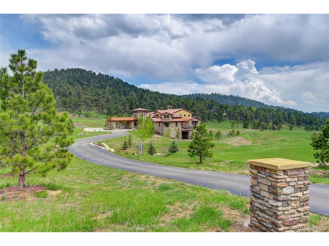 Photo of 484 Spring Ranch Dr