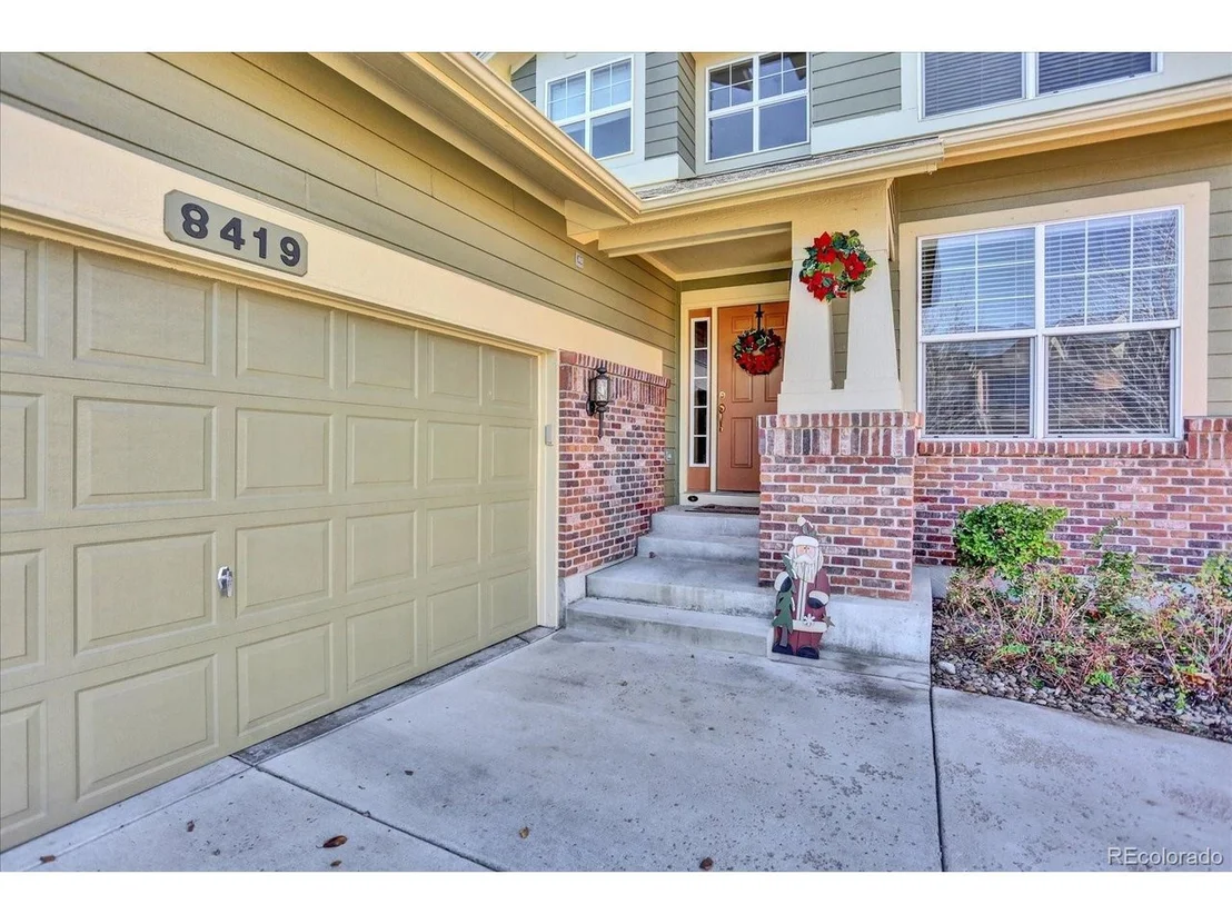 Photo of 8419 Devinney Ct