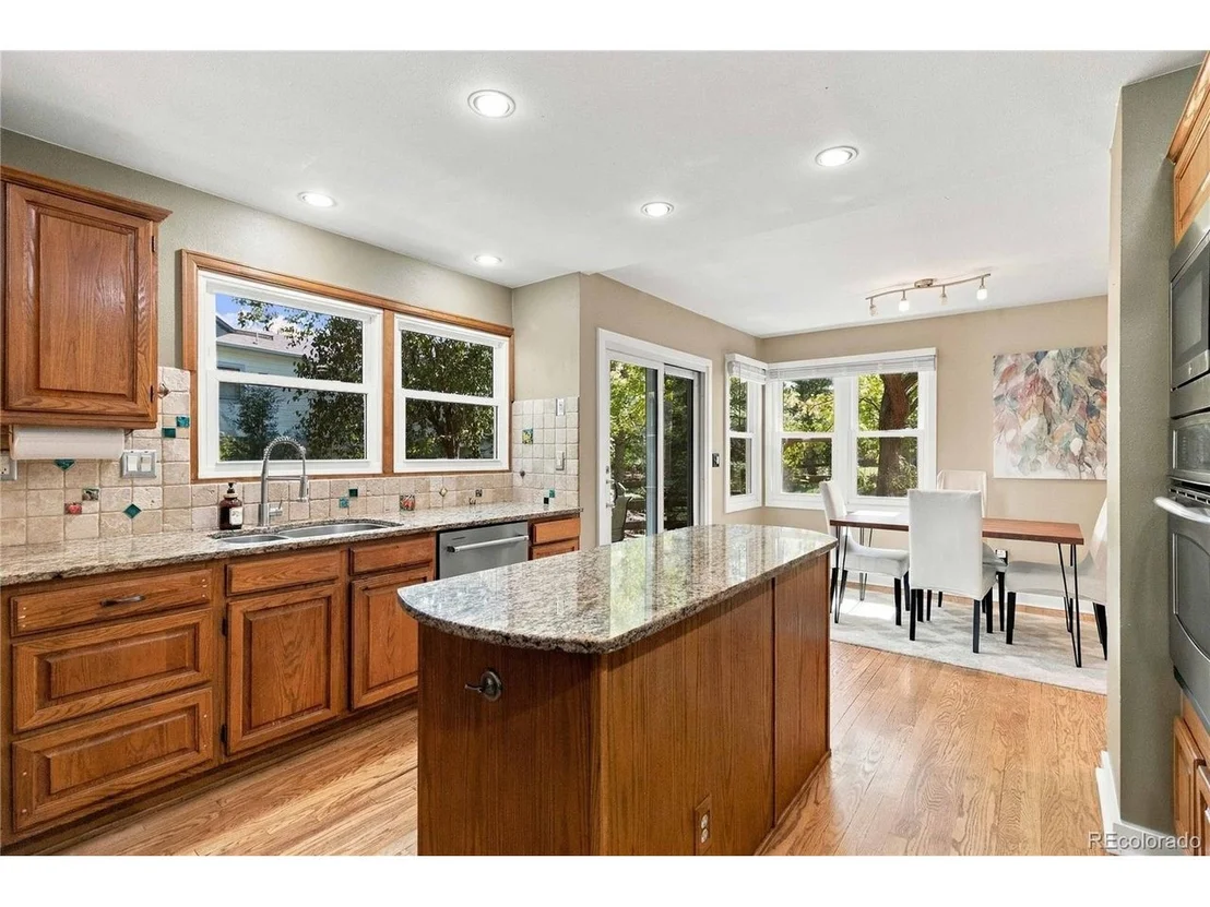 Photo of 24 Mesa Oak