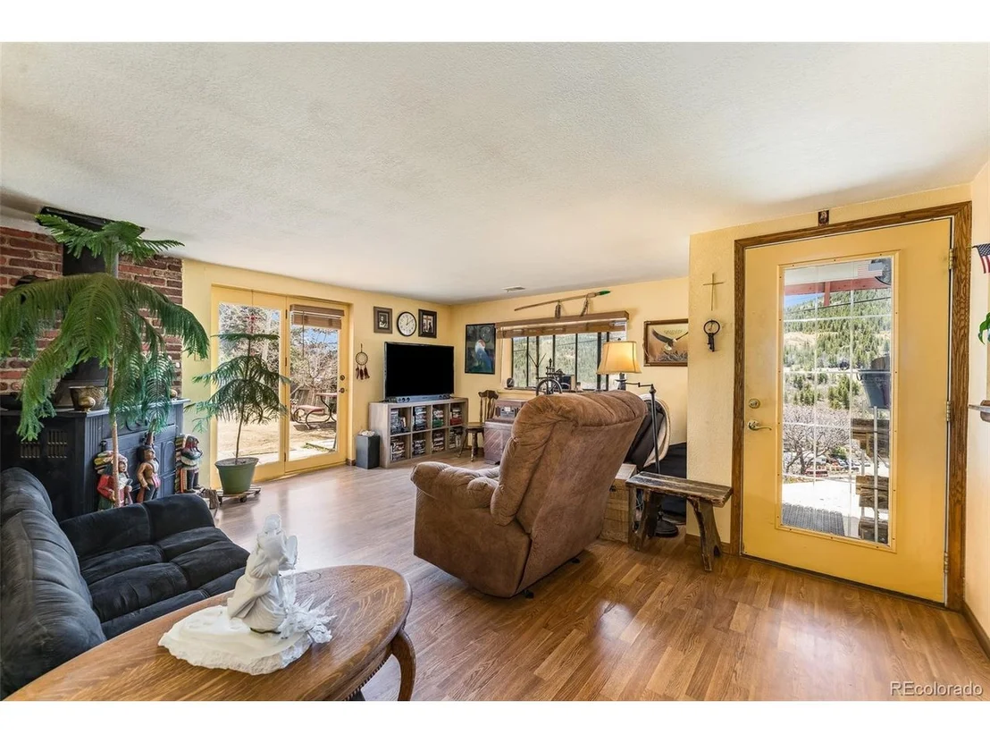 Photo of 200 Casey St
