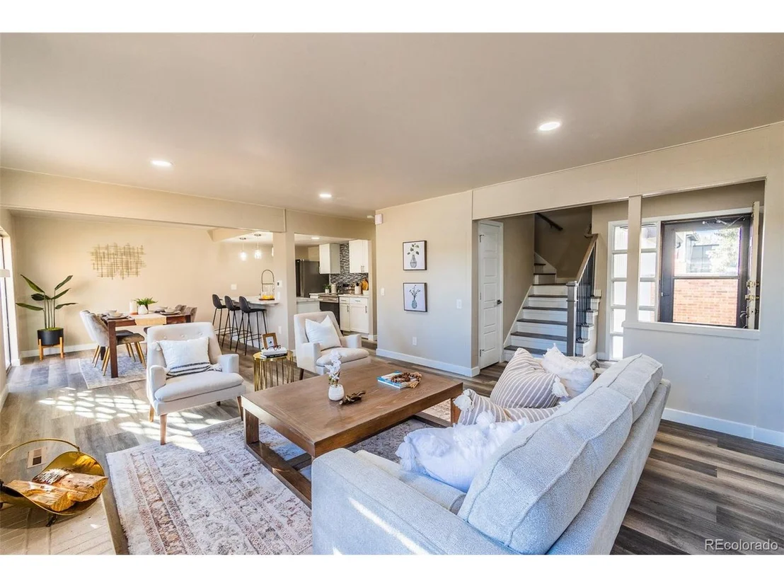 Photo of 8744 Independence Way