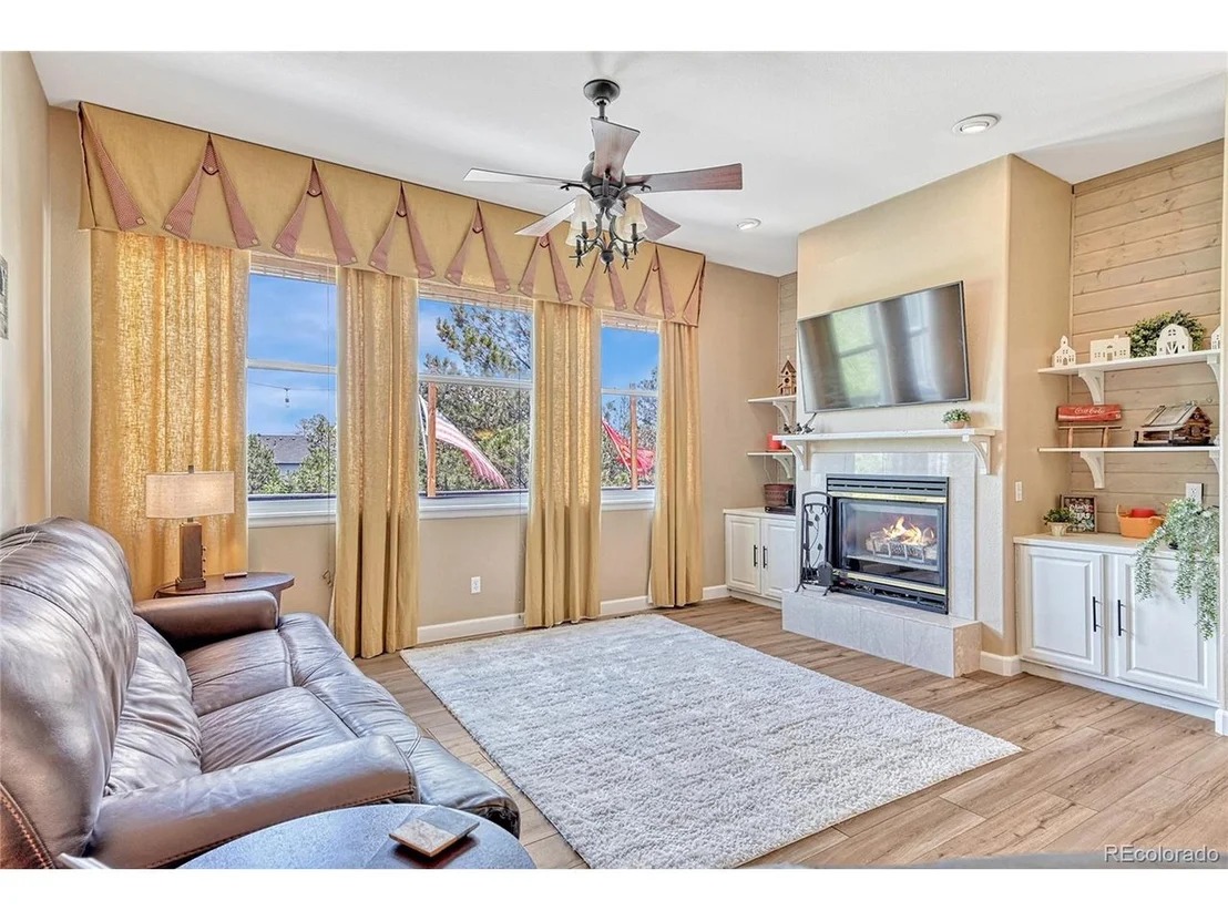 Photo of 1471 Conifer Trl