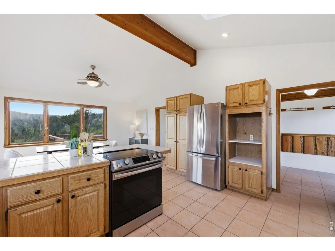 Photo of 8238 Sugarloaf Rd
