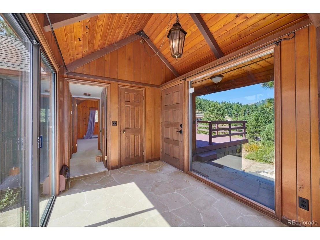 Photo of 9 Canyon View Rd