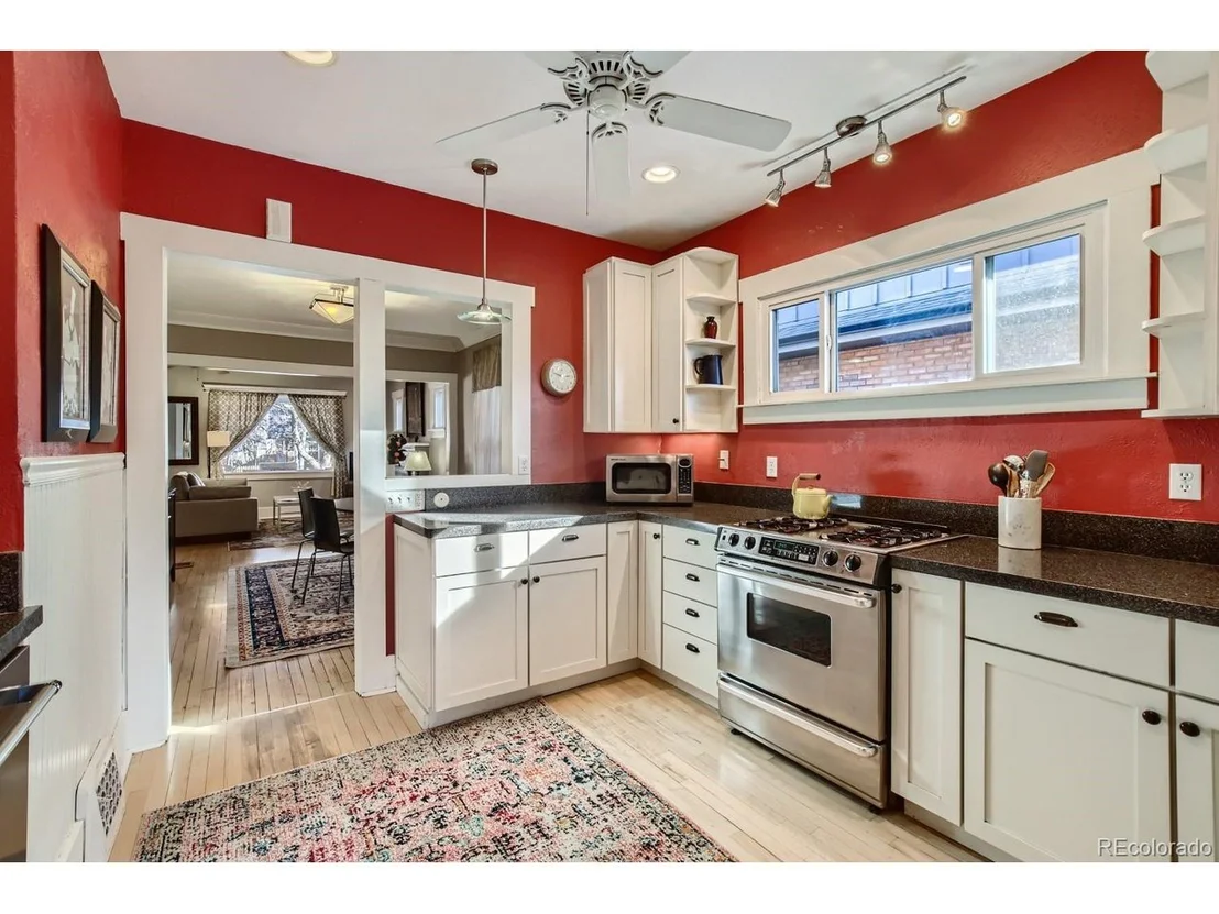 Photo of 833 Madison St
