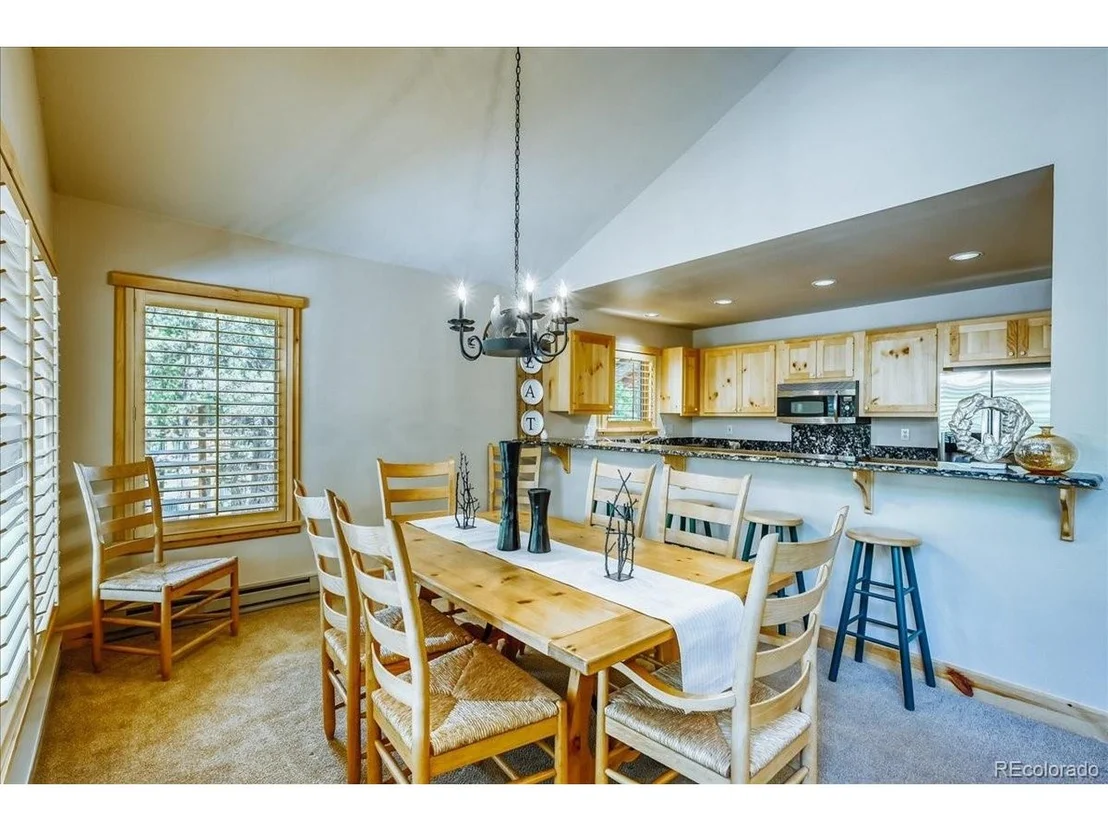 Photo of 99 Primrose Ln