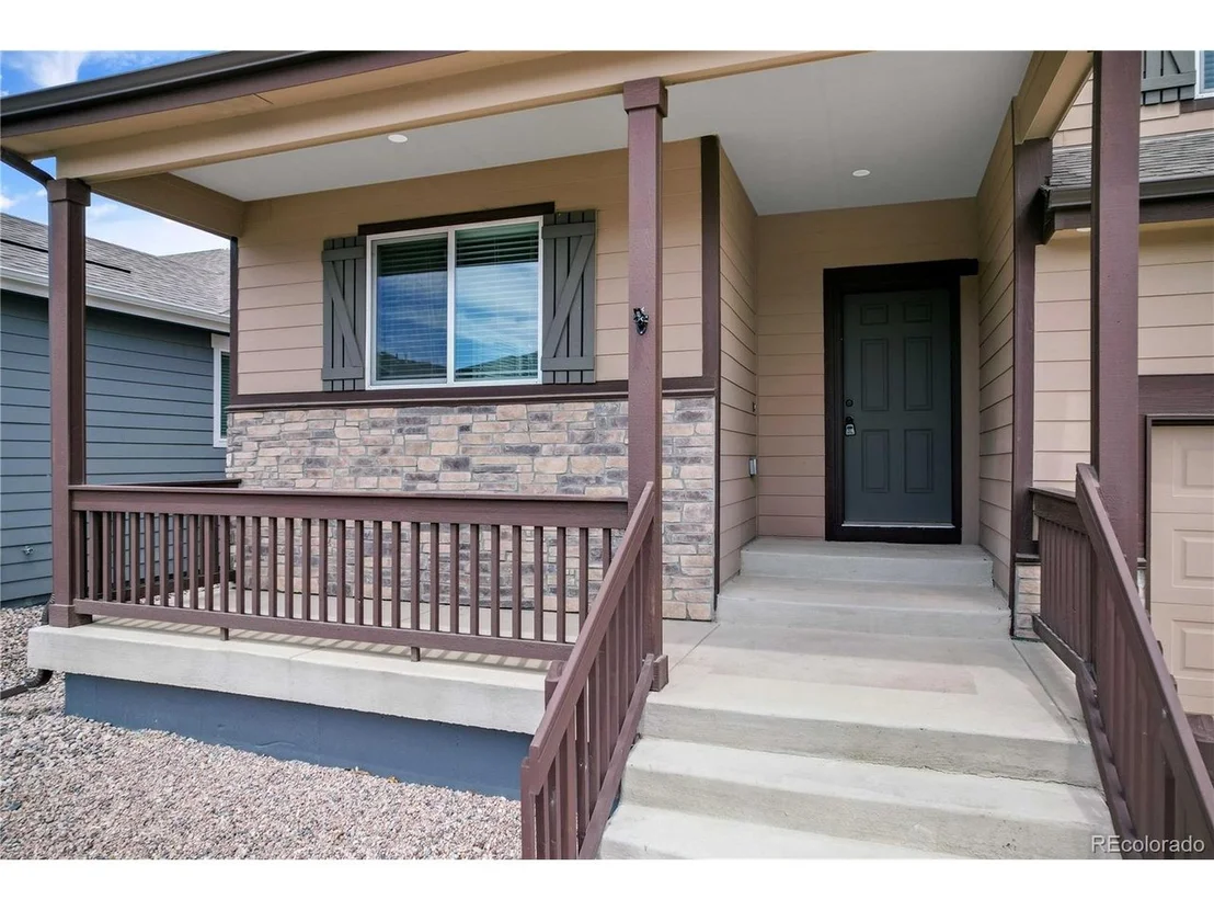Photo of 827 Forest Canyon Rd