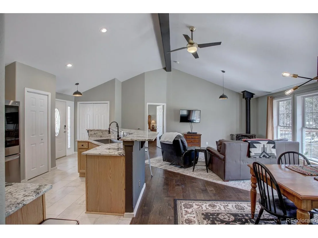 Photo of 18 Foxtail Dr