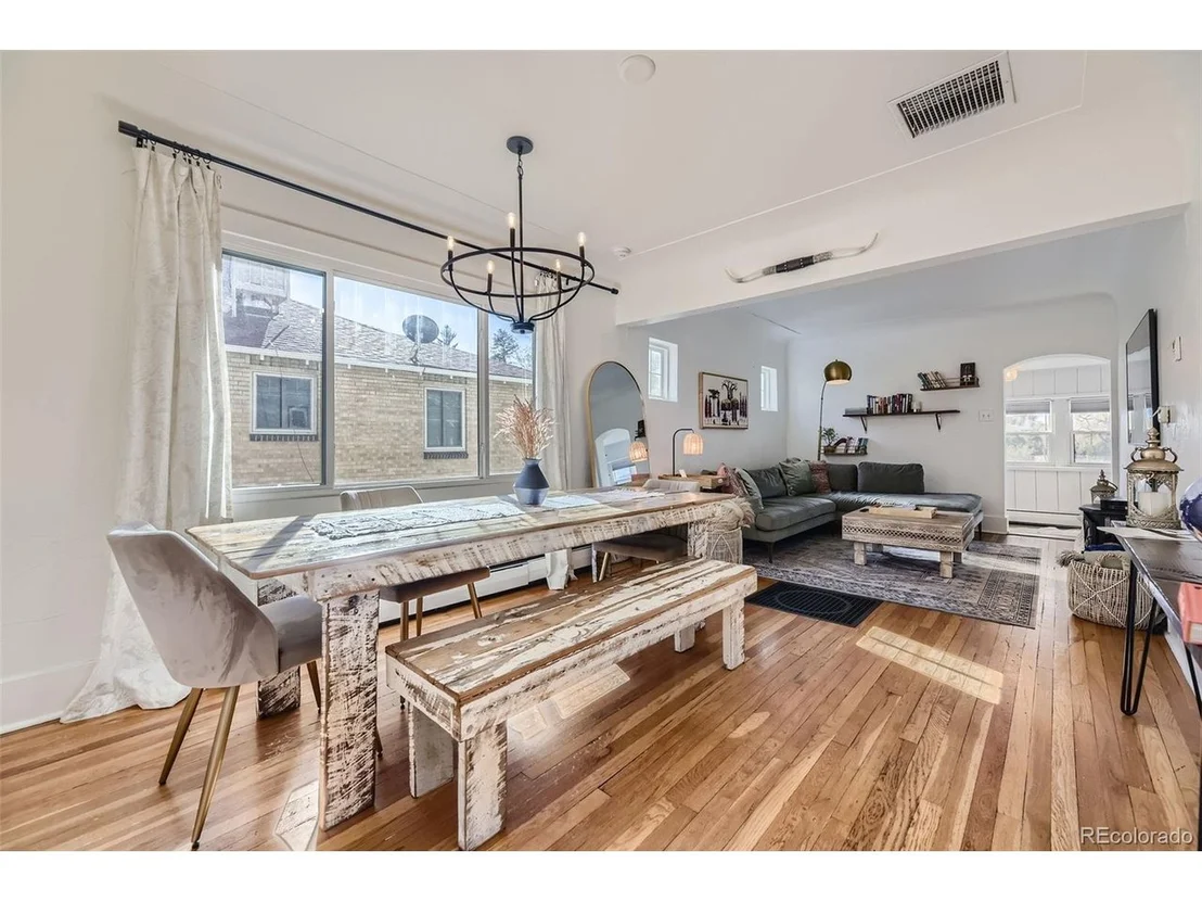 Photo of 4212 Lowell Blvd