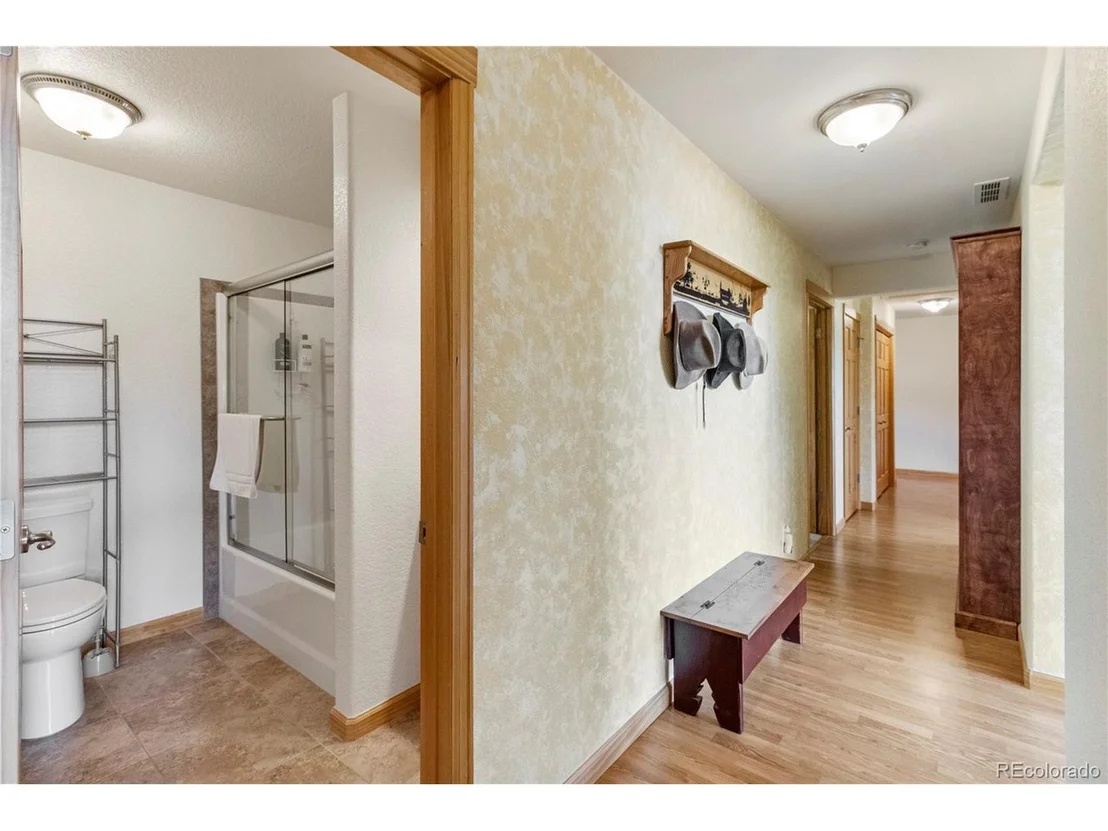 Photo of 38391 County Road 77