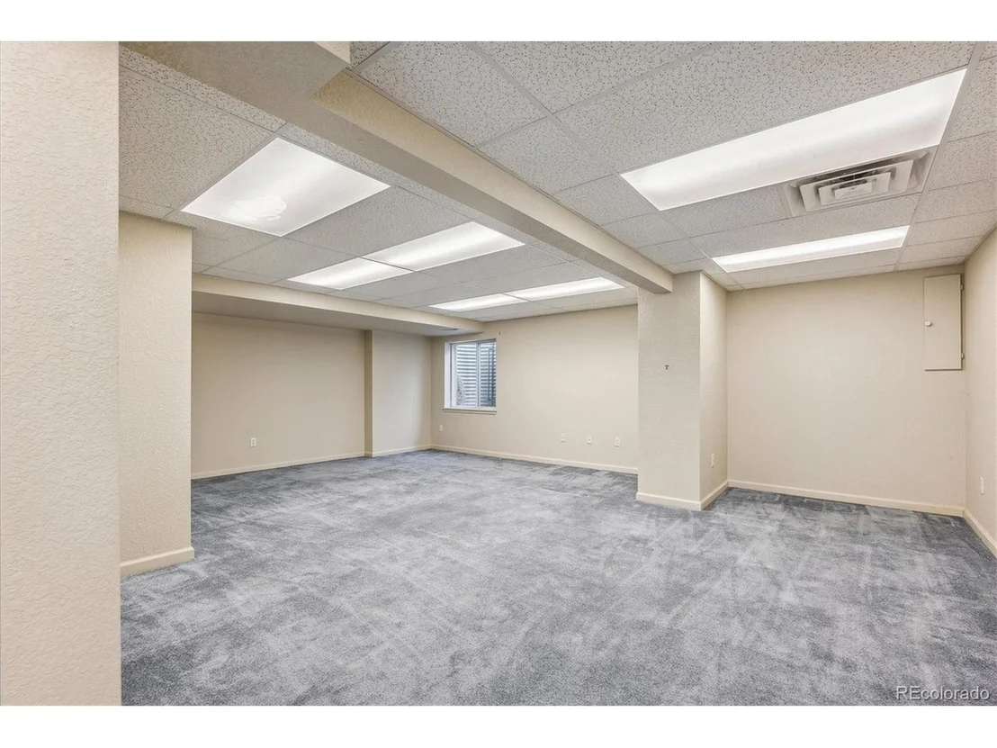 Photo of 4871 Quail Ct