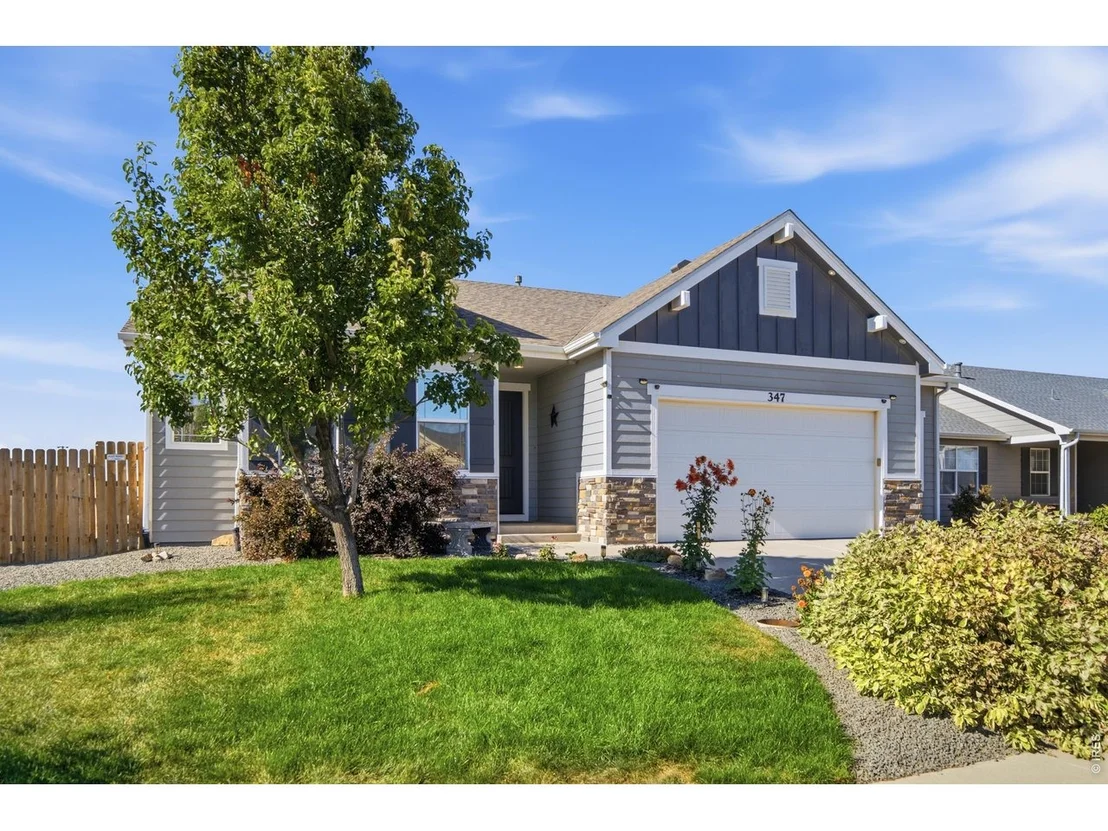 Photo of 347 Linden Oaks Dr