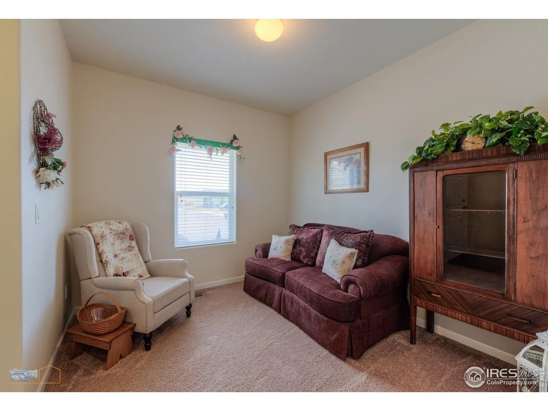 Photo of 591 Sandi Ln