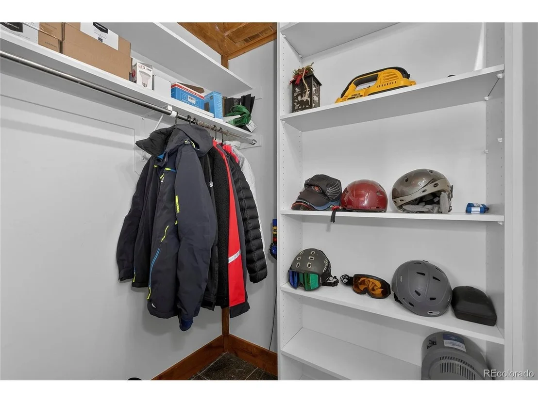 Photo of 929 Pioneer Trl