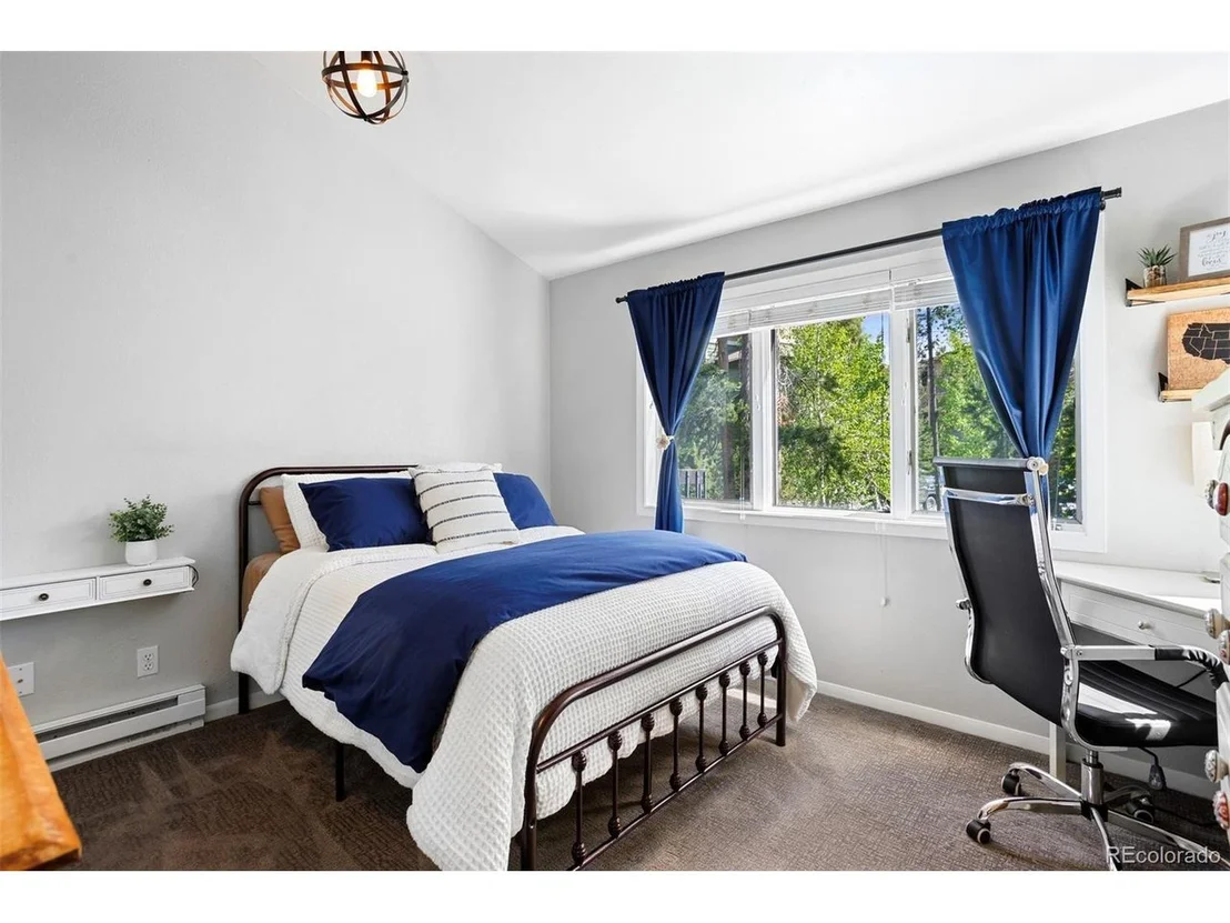 Photo of Unit 3 at 100 Bryant Blvd
