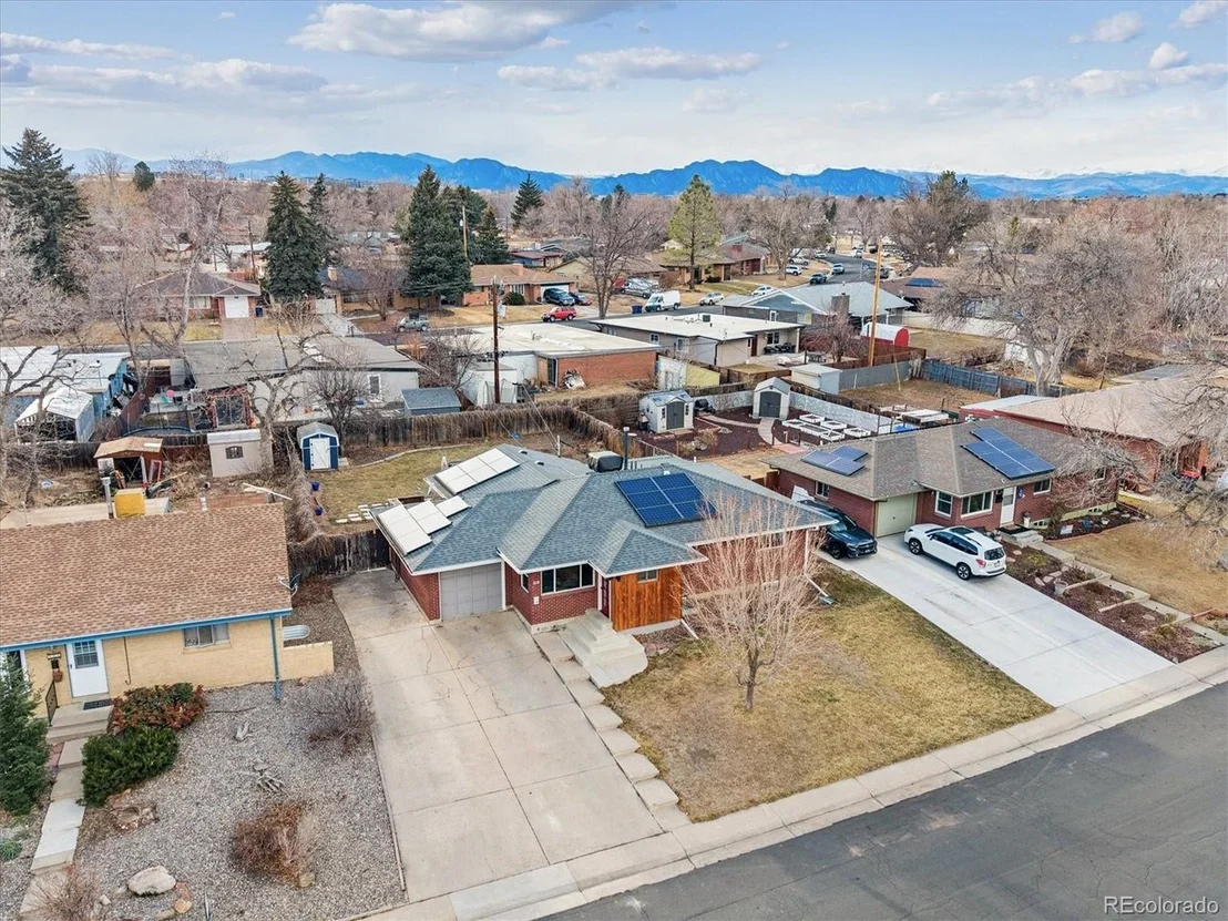 Photo of 215 Beryl Way