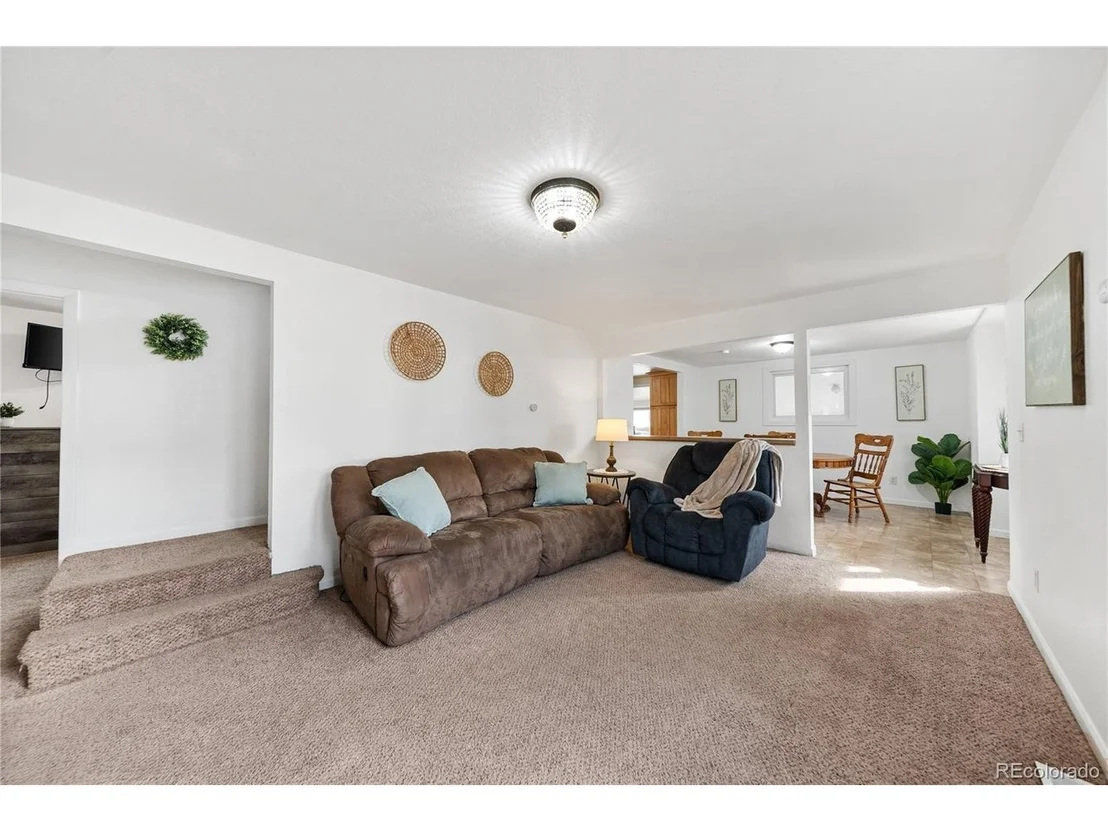 Photo of 550 Custer Ave