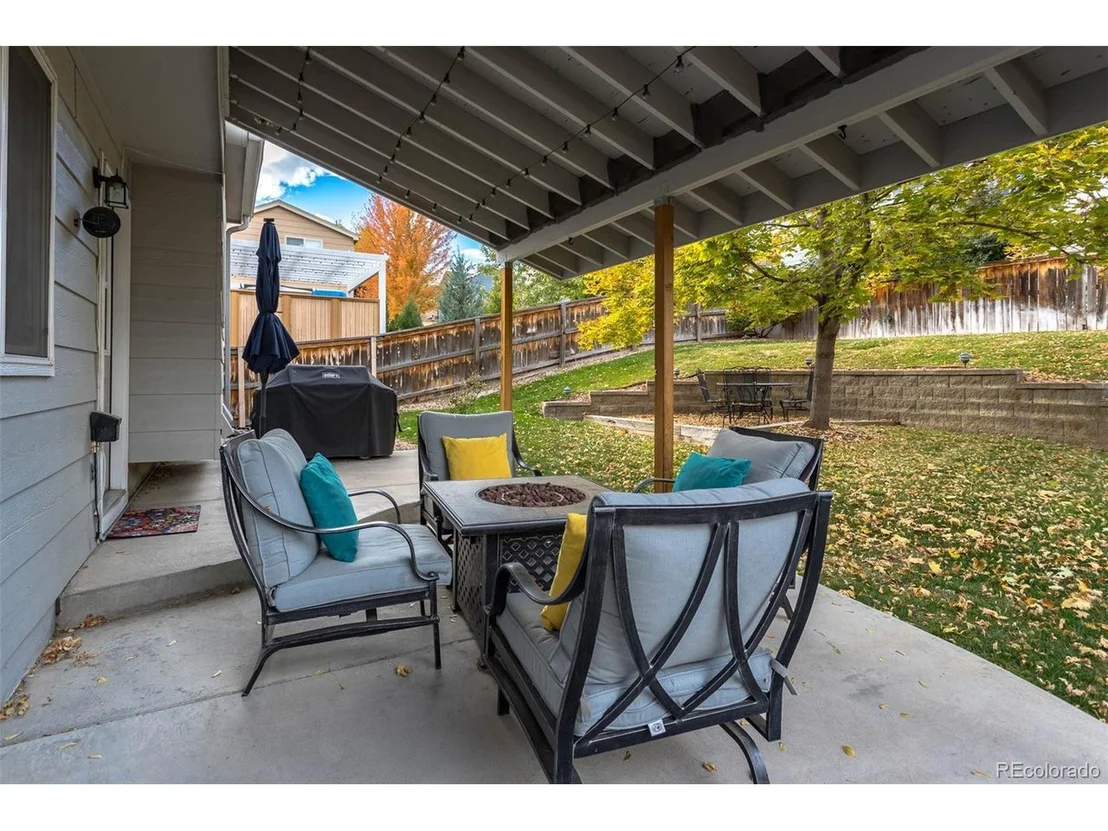 Photo of 9896 Castle Ridge Cir