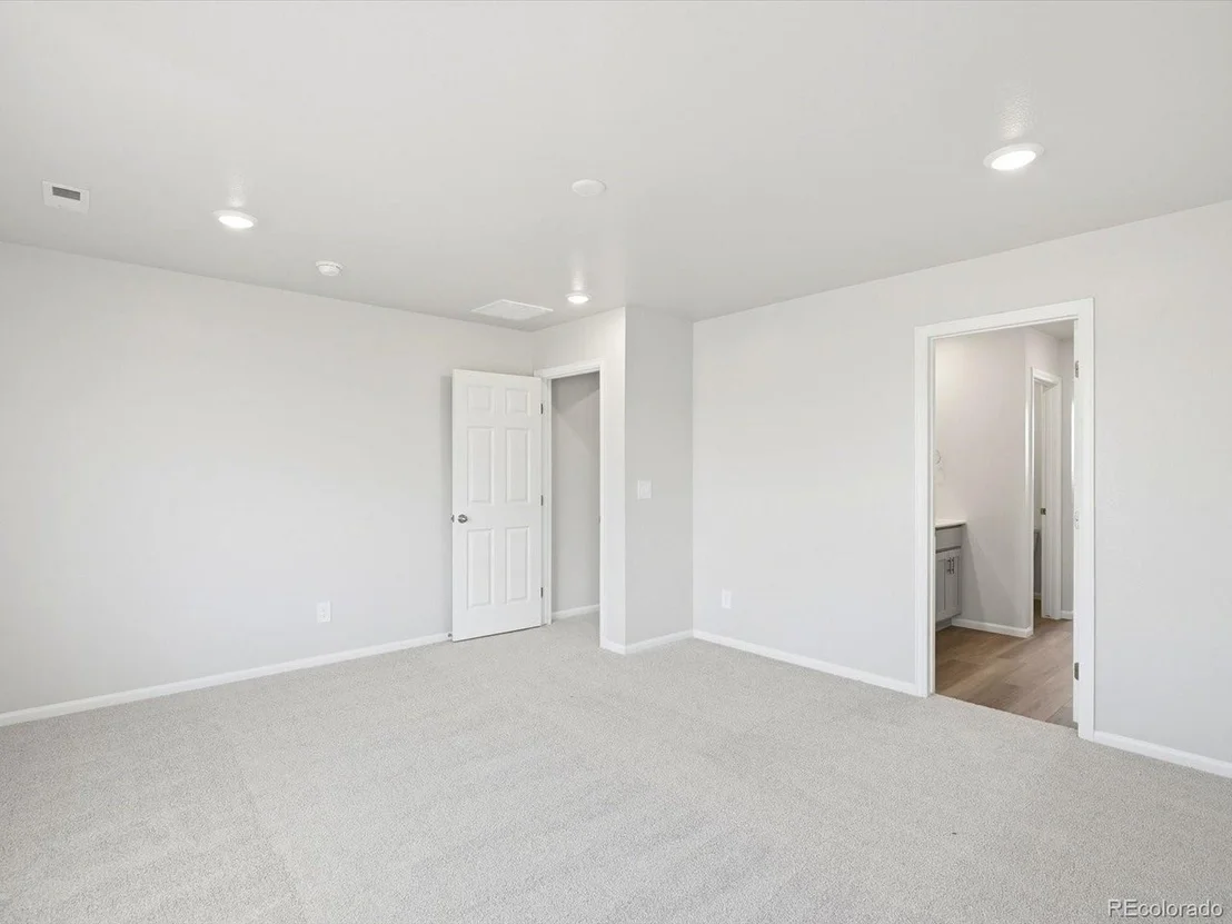 Photo of 4621 Sunsplash Way