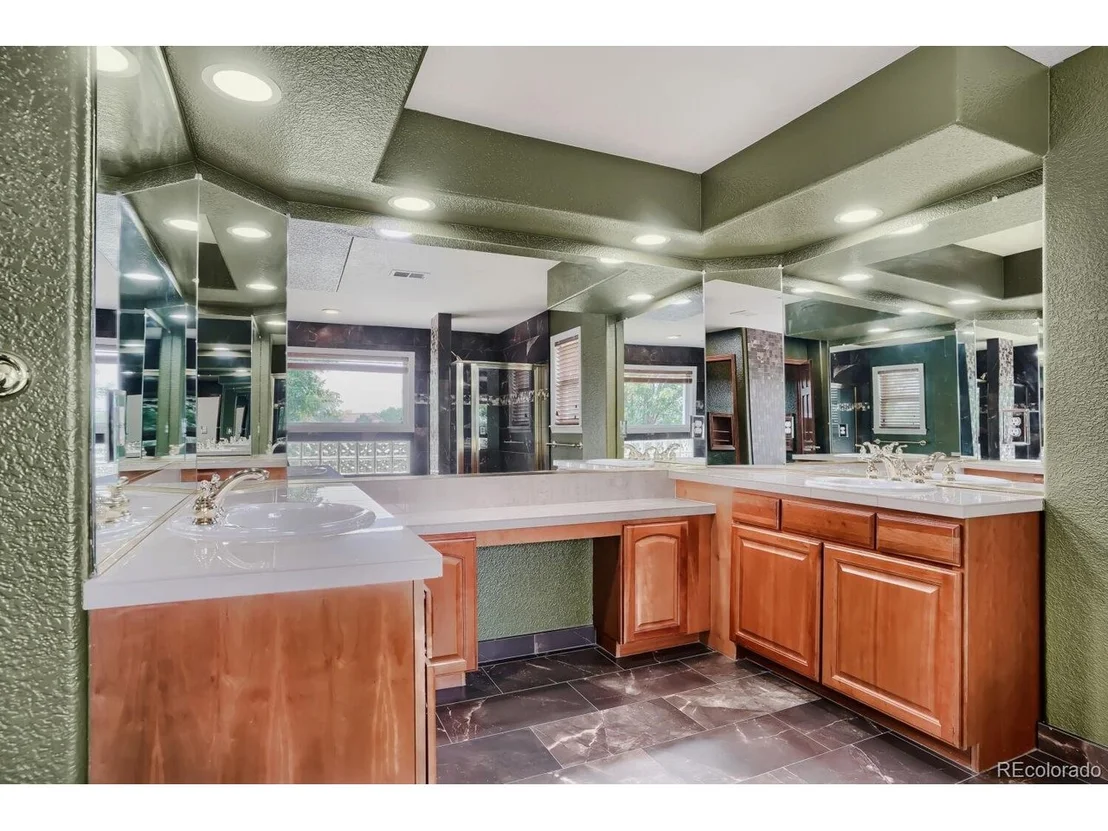 Photo of 14125 Whitney Cir