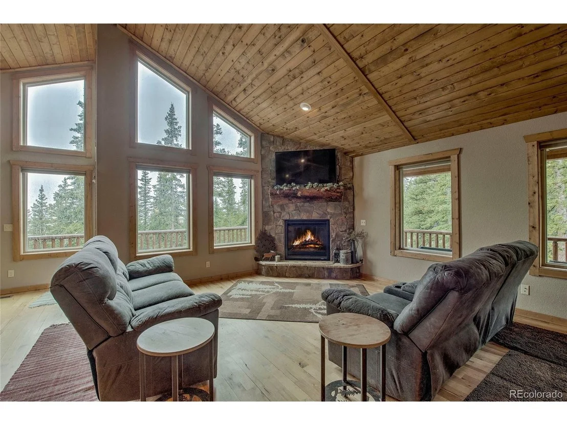 Photo of 566 Miners Way