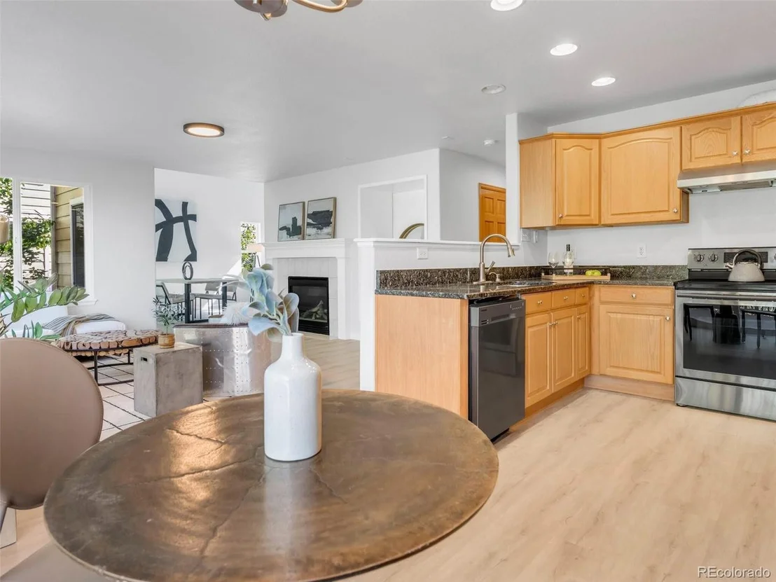 Photo of 903 Grays Peak Dr