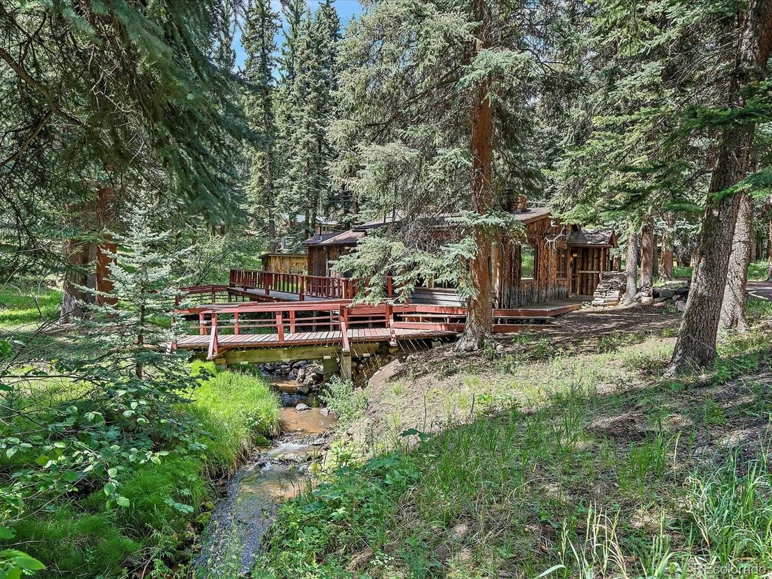 Photo of 28132 Shadow Mountain Dr