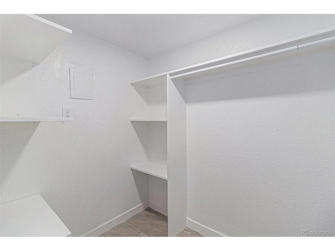 Photo of 6711 Field St