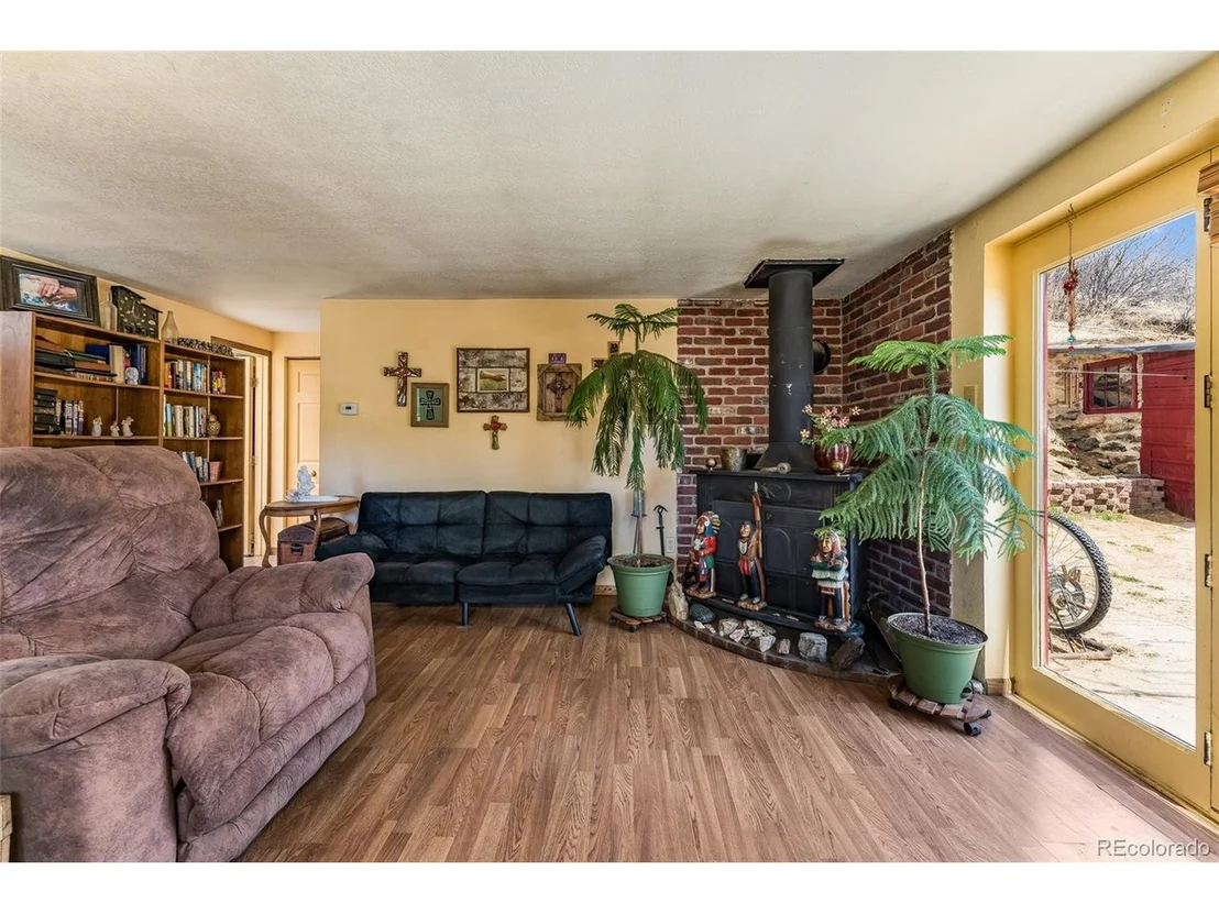 Photo of 200 Casey St