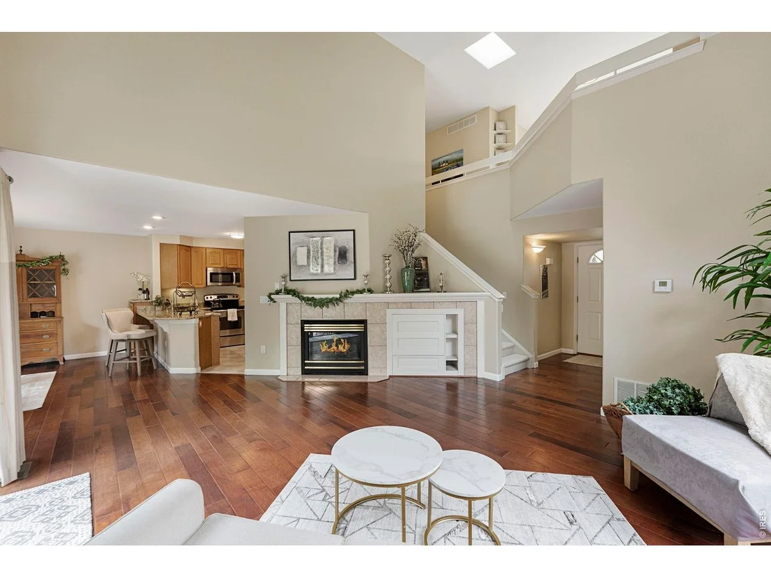 Photo of Unit 4 at 907 Hover Ridge Cir