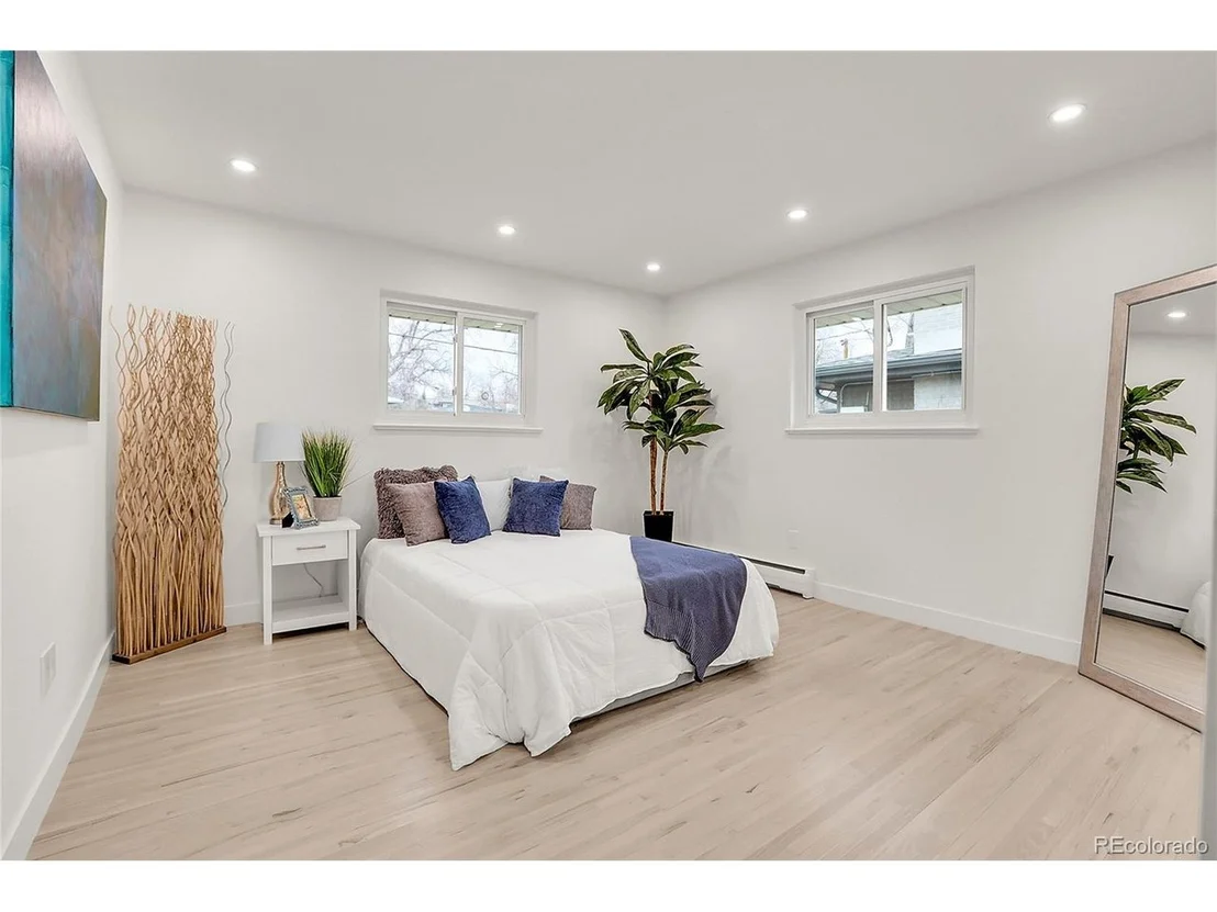 Photo of 3281 Vivian Dr