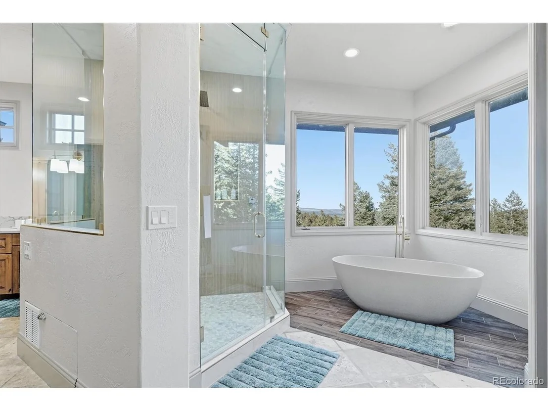 Photo of 33442 Meadow Mountain Rd