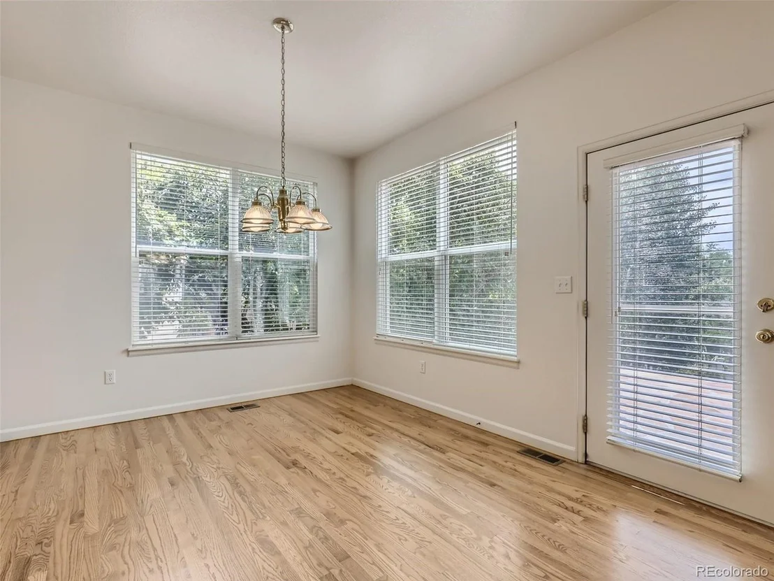 Photo of 6246 Devinney Cir