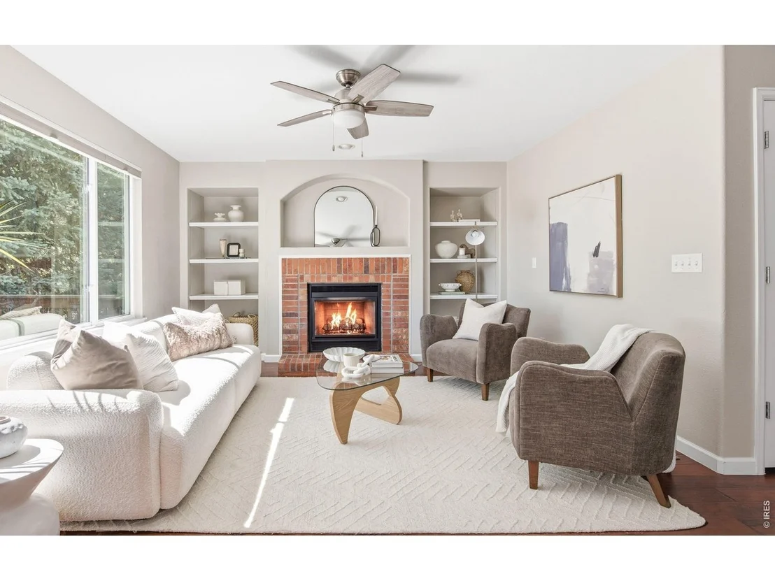 Photo of 673 Eaton Cir