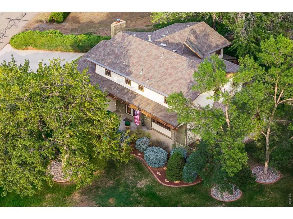 Photo of 6686 Apache Ct