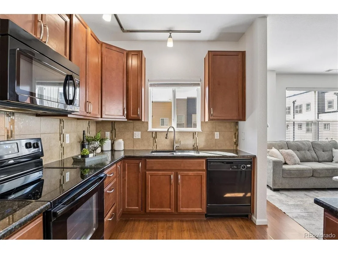 Photo of 11205 Colony Cir